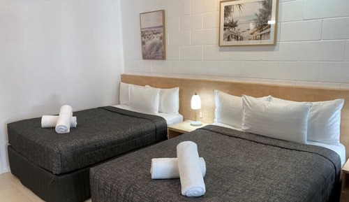 Habitación Grand con 1 cama doble o 2 individuales