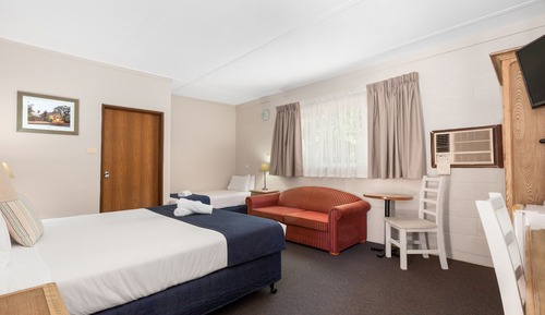 Habitación estándar, no fumadores (King and Single room)