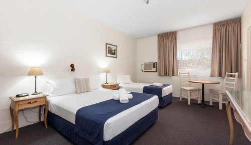 Habitación estándar, no fumadores (Queen and Single Room)