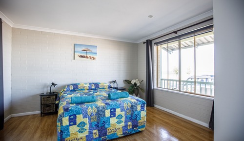 Estudio estándar, no fumadores, cocina básica