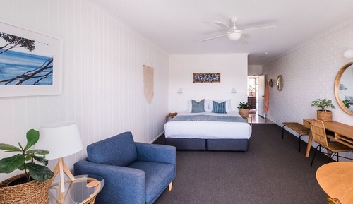 Estudio superior, no fumadores, cocina básica (King Studio Room)