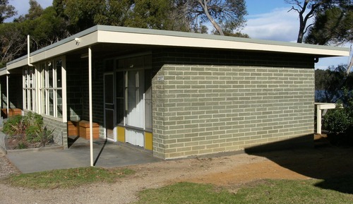 Estudio (Waterfront Studio Unit)