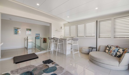 2 Bedroom Penthouse, Private Bar