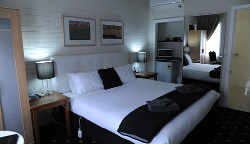 Habitación estándar, no fumadores (King Room (Wheelchair-Friendly))