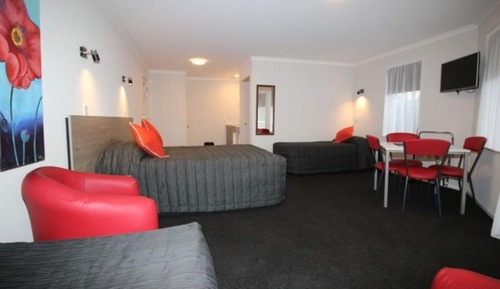 Estudio ejecutivo (Twin)