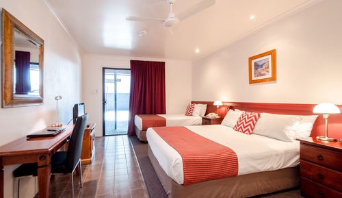 Estudio familiar, no fumadores, cocina básica