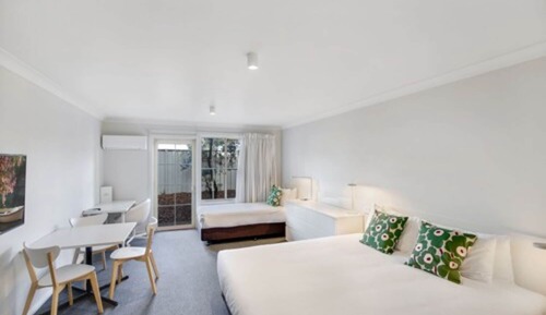 Habitación Deluxe (King + Single)