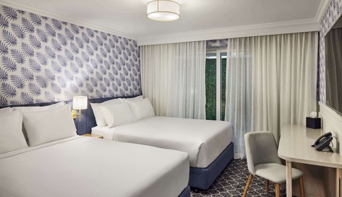 Habitación, 2 camas de matrimonio, sin ventanas (Essential)