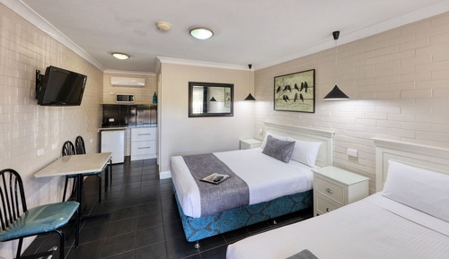 Habitación Deluxe, no fumadores, microondas (Family Room 2 + 1)