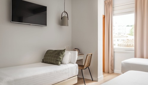 Habitación cuádruple estándar
