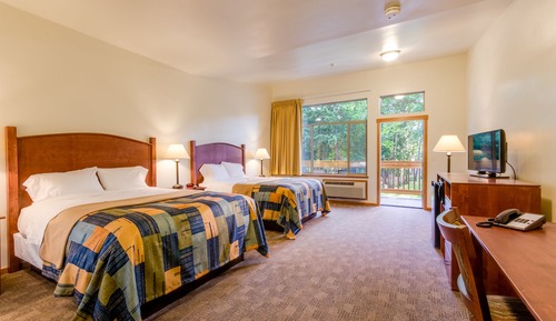 Habitación, 2 camas de matrimonio, accesible para personas con discapacidad (not pet friendly)