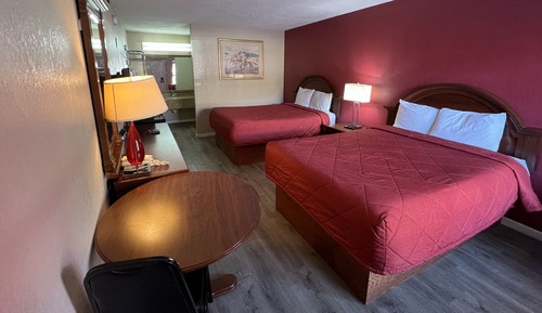 Habitación estándar, 2 camas de matrimonio