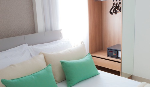 Standard PwD Disability Access - 2 Single Beds