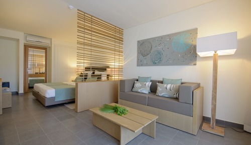 Habitación superior, vistas al jardín