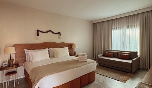 Villa, vistas al jardín (Villa Zoe)