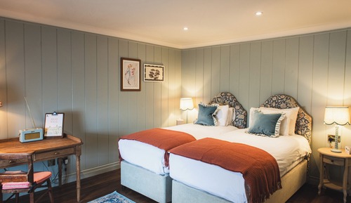 Habitación con 2 camas individuales