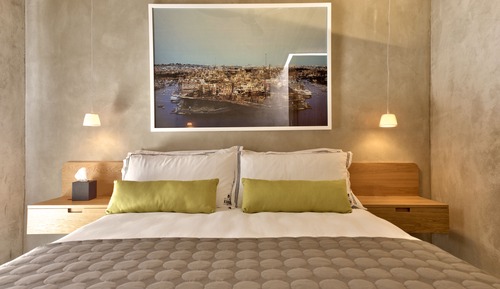 Suite 6 - Duplex Suite