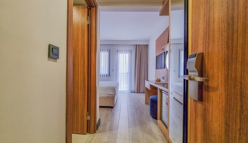 Habitación superior, 2 habitaciones, no fumadores, vistas al jardín