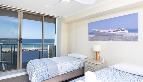 Apartment, 2 Bedrooms, Beach View