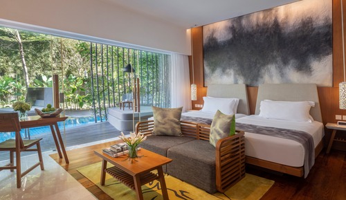 Impressive Lagoon Pool Suite - 2 Double Beds With Butler Service