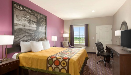 Habitación, 1 cama de matrimonio grande, no fumadores (Mobility,Hearing,Tub w/Grab Bars)