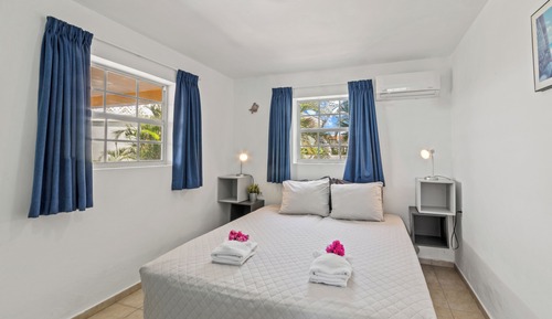 Apartamento, 4 habitaciones, junto a la playa (Ground Floor)