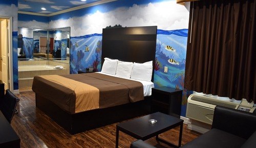 Habitación, 1 cama de matrimonio grande, bañera de hidromasaje