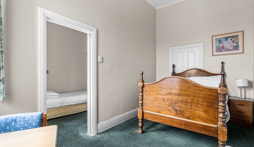 Habitación triple, baño privado