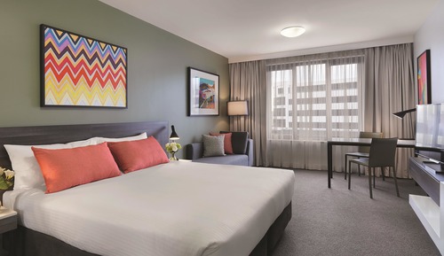 Estudio (Weekly Housekeeping)