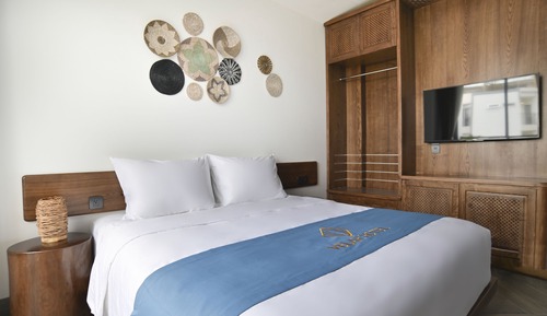 Habitación doble superior, 1 cama de matrimonio grande, balcón, vistas a la ciudad