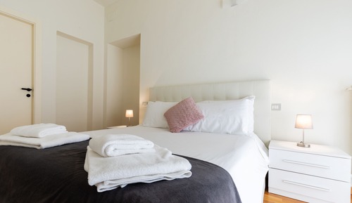 Business Apartment (Via del Torchio 4)