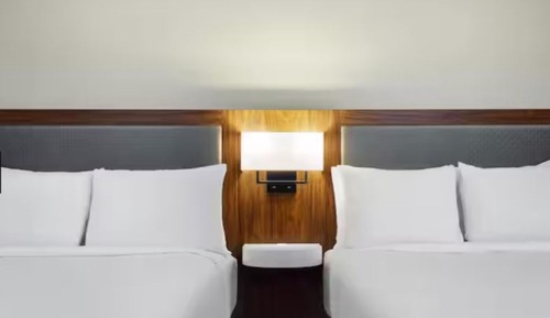 Habitación, 2 camas dobles, accesible para personas con discapacidad (Hearing)