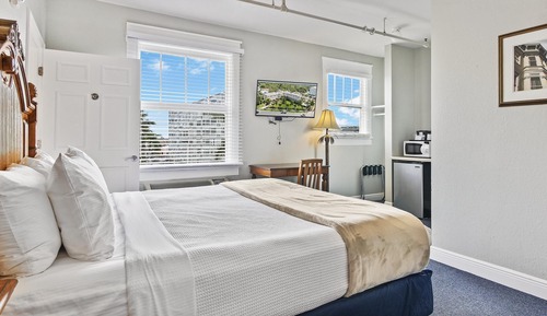 Habitación clásica, 1 cama de matrimonio grande, accesible para personas con discapacidad