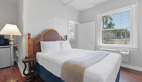 Habitación Deluxe, 1 cama de matrimonio con sofá cama, accesible para personas con discapacidad