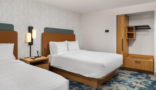 Habitación, 2 camas de matrimonio, accesible para personas con discapacidad (Hearing)