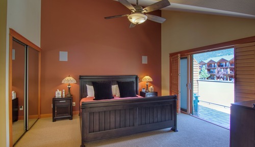 Casa adosada de lujo