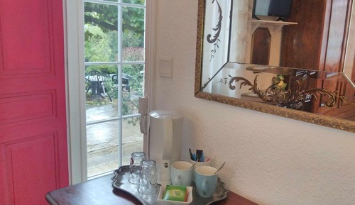 Habitación Confort doble, baño privado, vistas al jardín (La Grenouille Verte)