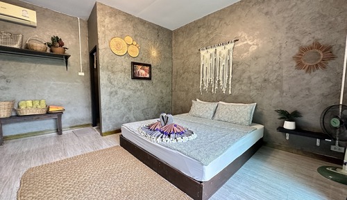 Deluxe Room 2 Pax