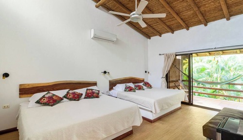 Habitación cuádruple Deluxe