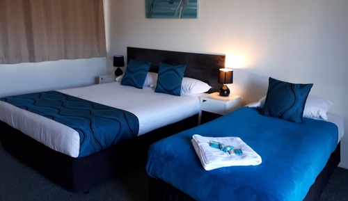 Habitación con 2 camas individuales