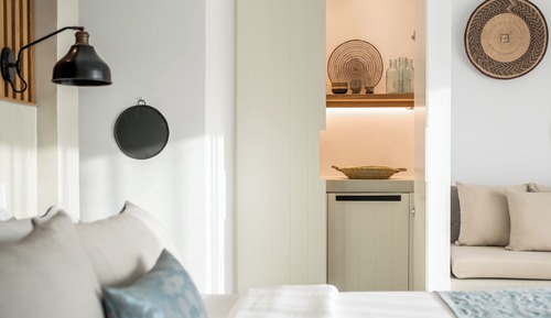 Partial Sea View Suite with Pool or Hot Tub