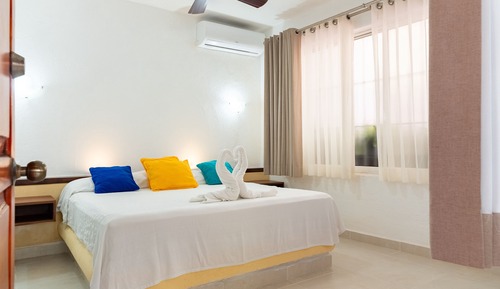 Suite Confort, 1 cama de matrimonio grande, vistas parciales al mar