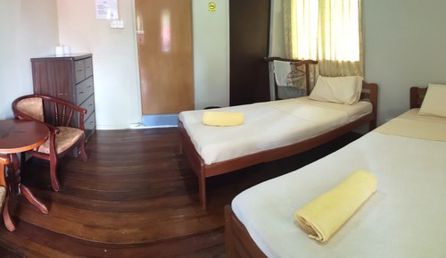 Habitación con 2 camas individuales (Aircond)