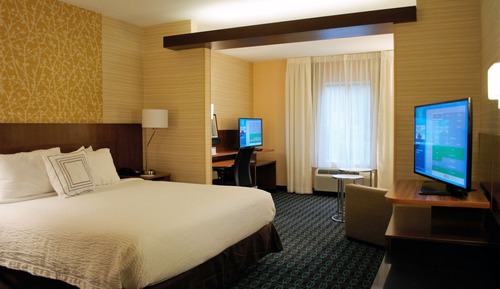 Estudio, 1 cama de matrimonio grande con sofá cama (Mobility/Hearing Access, Roll-in Shwr)