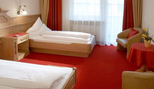 Habitación clásica doble, balcón