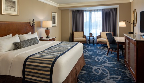 Habitación Deluxe, 1 cama de matrimonio grande, vistas a la ciudad