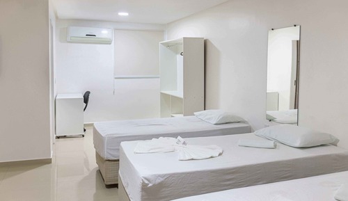 Quarto Cama Solteiro Triplo