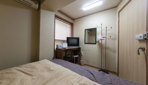 Deluxe Single Room (Foreign Guest Only)