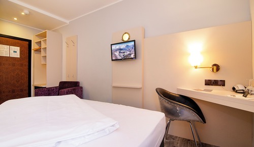 Habitación estándar (Courtyard View)