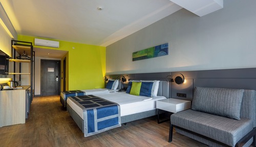 Habitación superior, vistas al mar